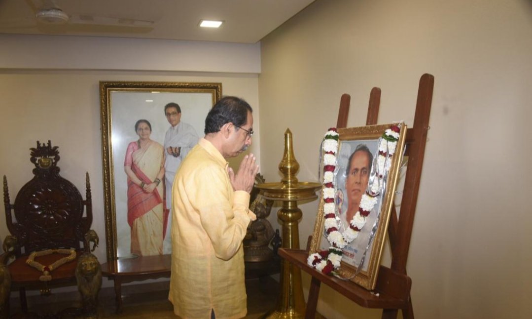 Adarsh Maharashtra | मुंबईत लवकरच अण्णाभाऊ साठे यांच्या कार्याची जपणूक करणारे यथोचित स्मारक...