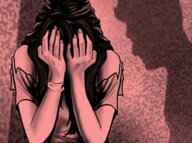 Adarsh Maharashtra | लग्राचे अमिष दाखवून युवतीवर अत्याचार