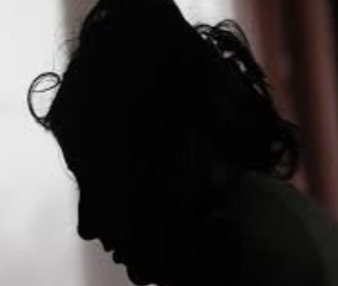 Adarsh Maharashtra | महाराष्ट्रातील धक्कादायक घटना;सामुहिक बलात्कारानंतर महिला बेपत्ता,अपहरण...